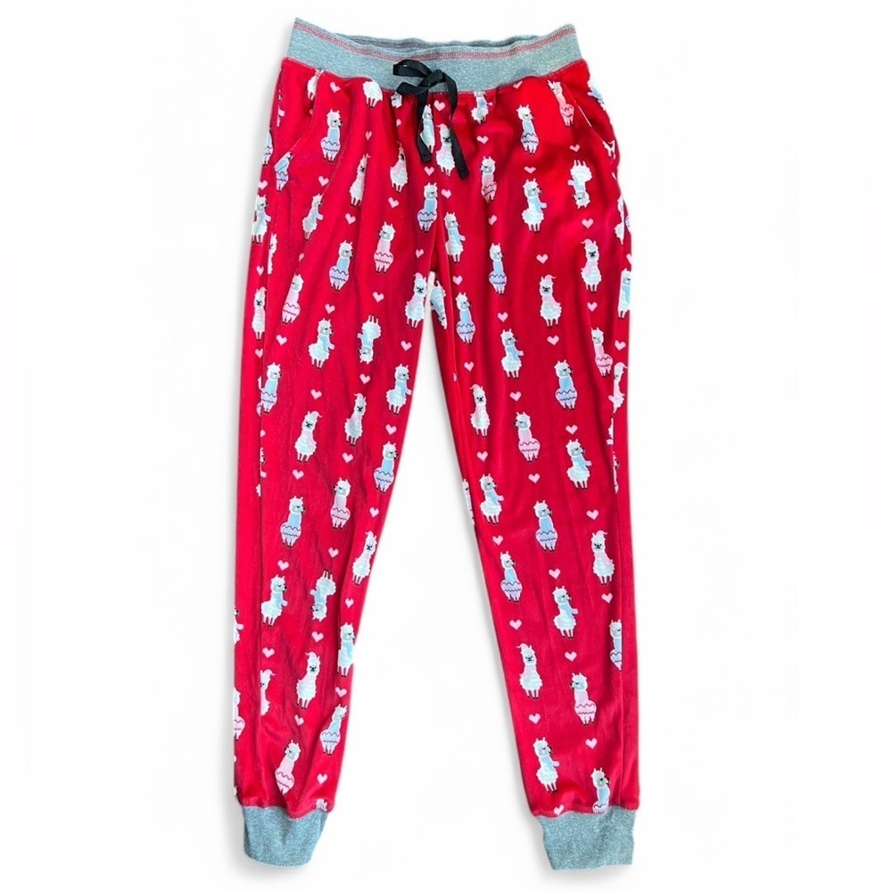 NWT Be Yourself Sleepwear Women’s Lama Red Valentines Day Cute Pajamas Small